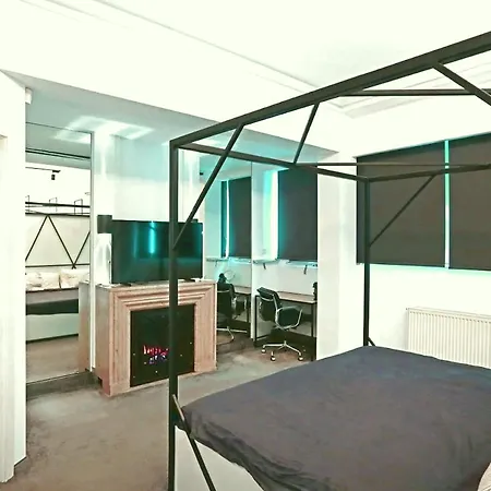 Langa Tomis Mall Lägenhet Constanţa