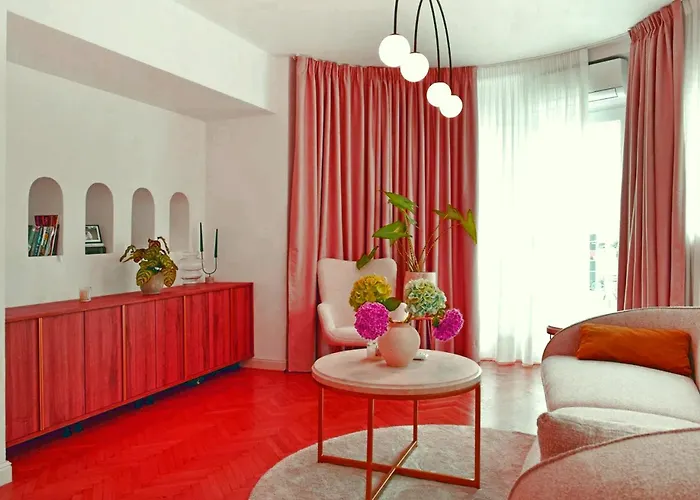 Langa Tomis Mall * コンスタンツァ